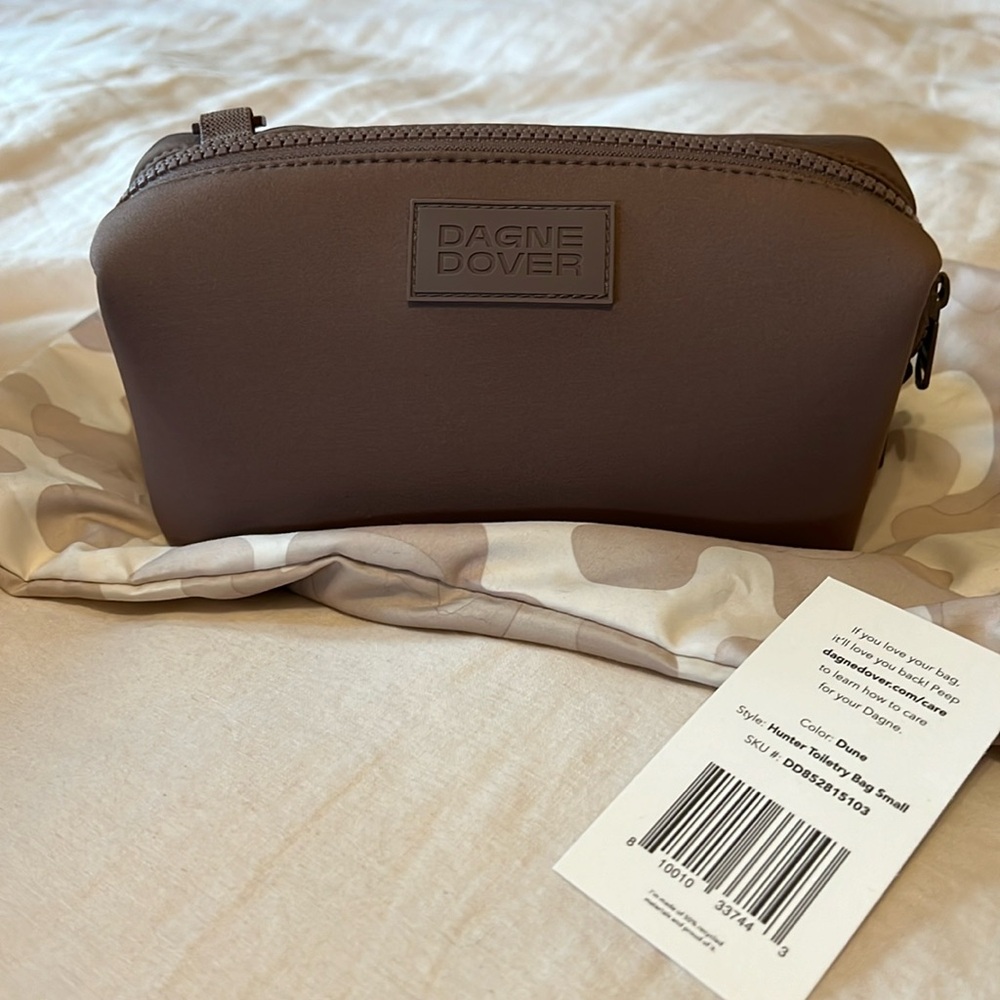 NWT Dagne Dover - Small Hunter Toiletry Bag, Dune
